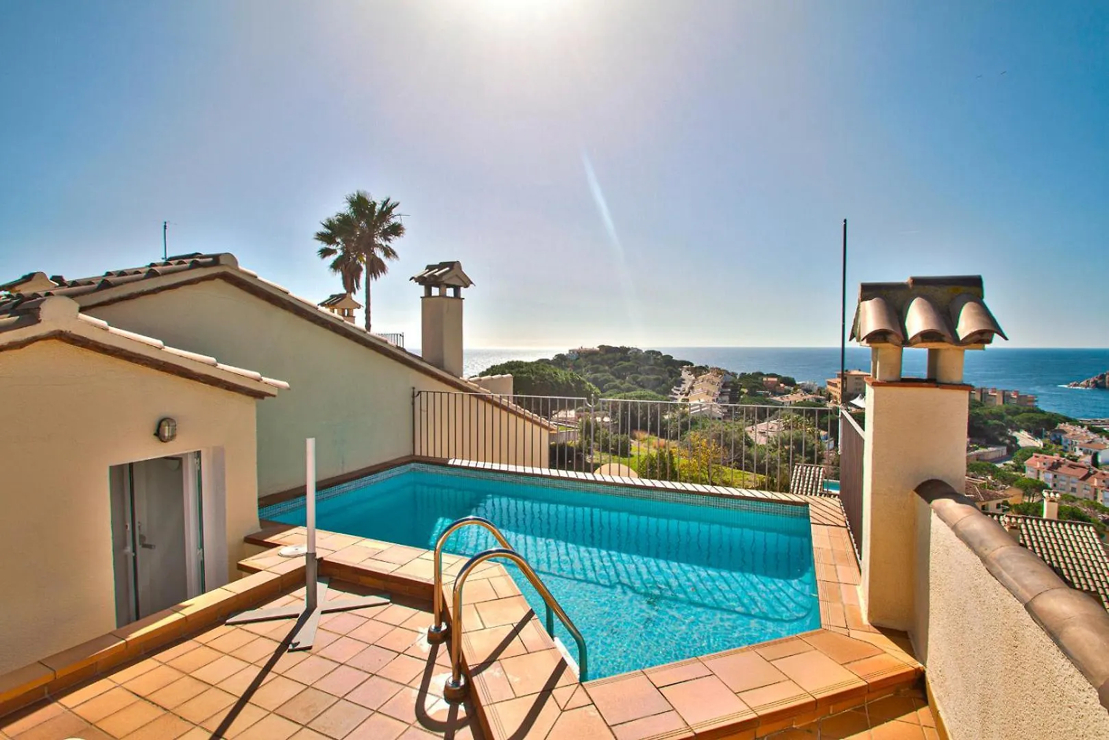 اتصالات Club Villamar - Sereni 